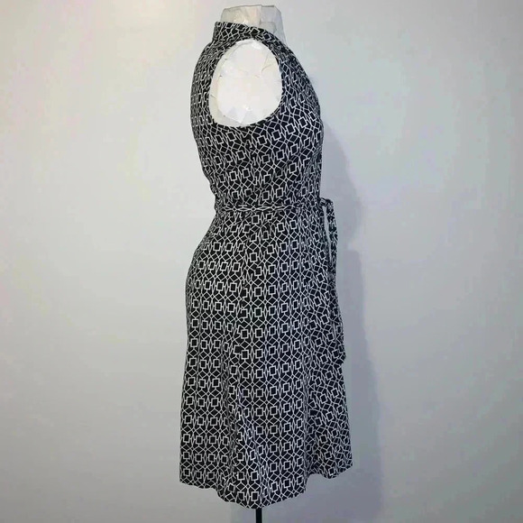 Mlle Gabrielle Belted Button Up Dress - Picture 2 of 7